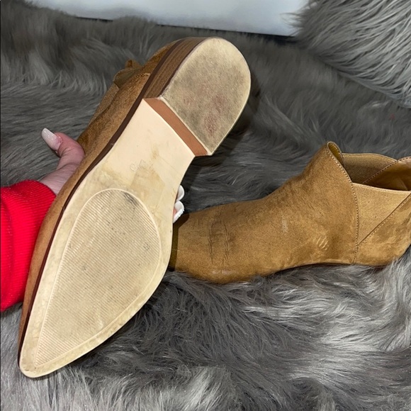 Brown bootie - Picture 4 of 4